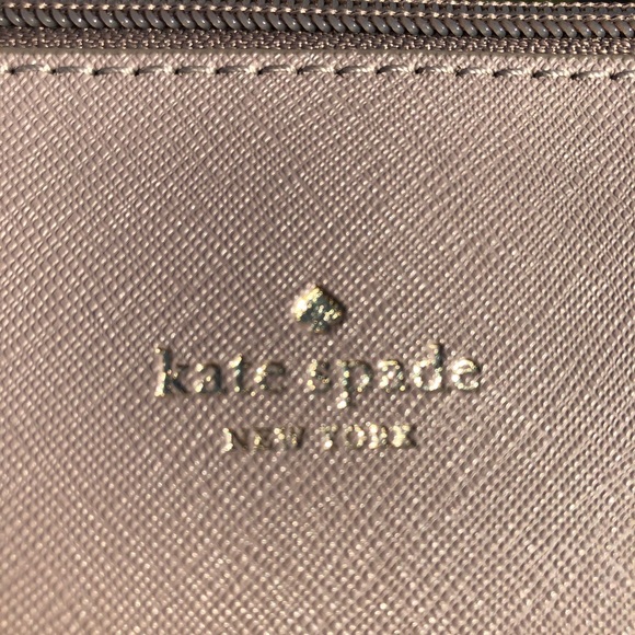 ✨HP✨ Kate Spade Penny Greta Court Cityscape Tote - Picture 9 of 16